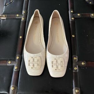Tory Burch Georgia Ballet Flats Croc Embossed Cream Square Toe Women's size 8